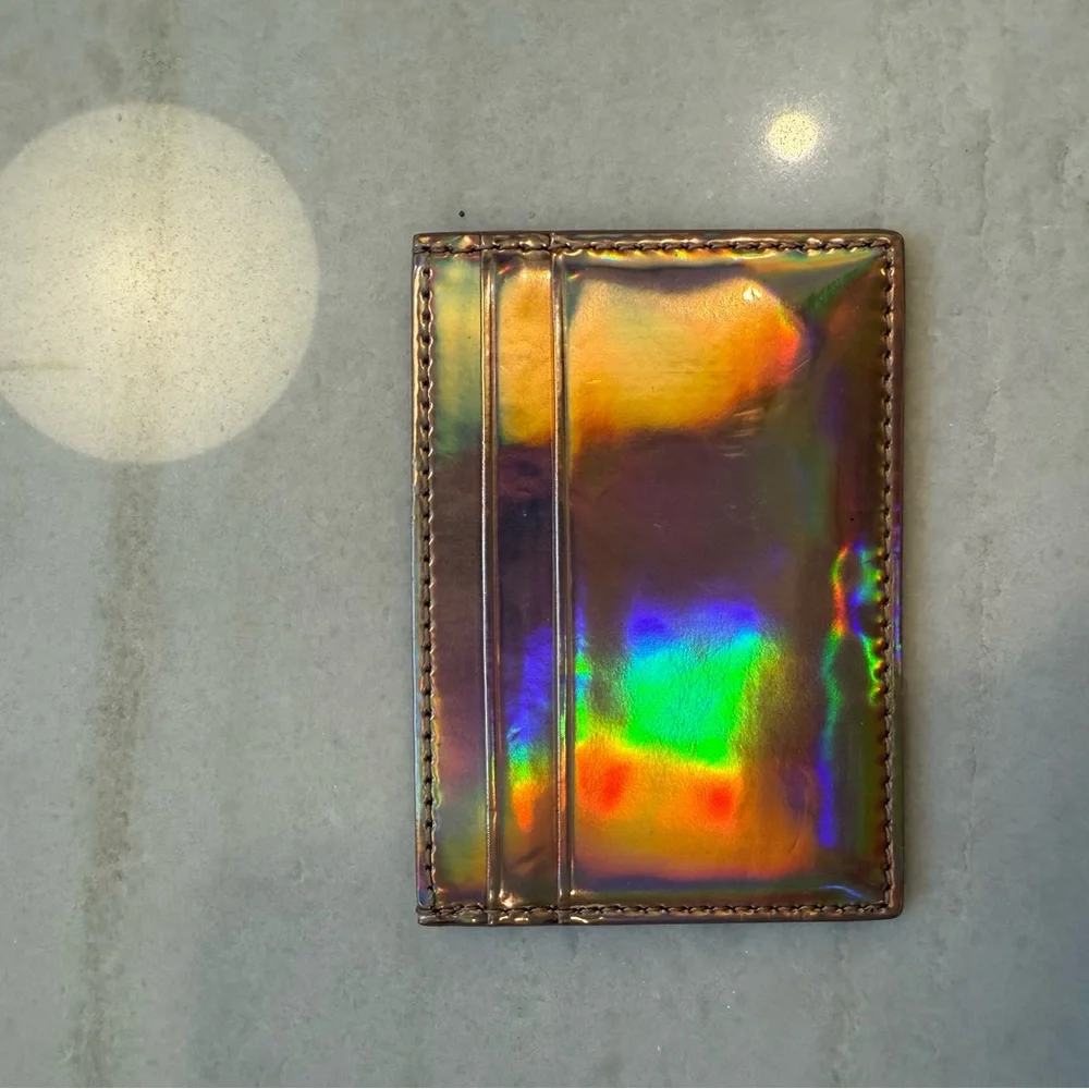 kate spade iridescent card holder - holographic bronze